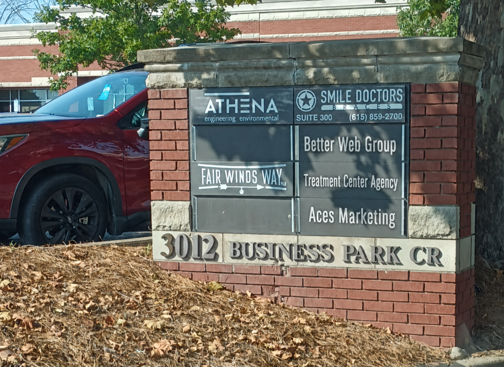monument-sign-goodlettsville-business-park